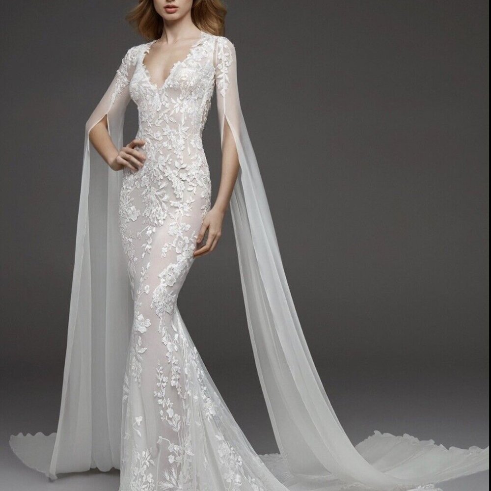 Atelier Pronovias Brand new dress, CALAS